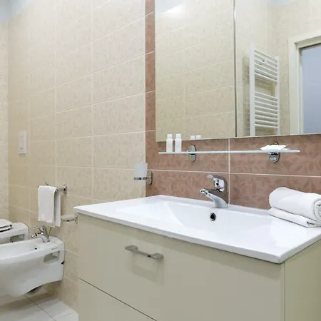 Dioniso'S Luxury Apartments Municipio Naples Exterior photo